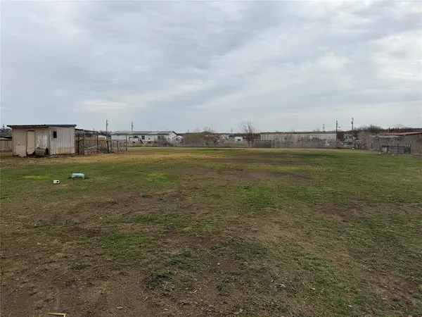 6608 Vintner Trail, Joshua, TX 76058