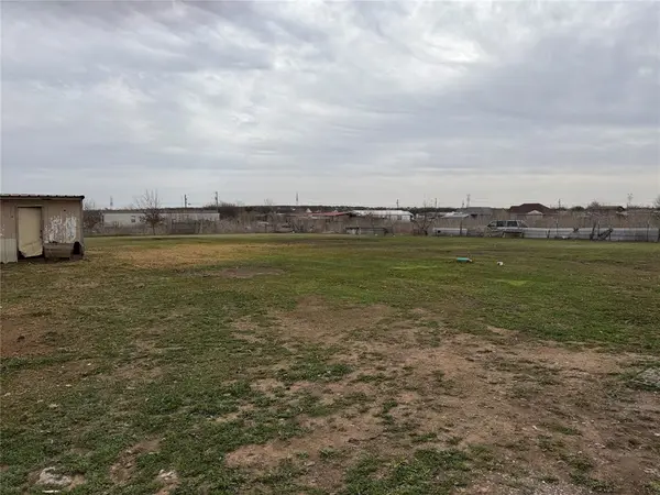 6608 Vintner Trail, Joshua, TX 76058