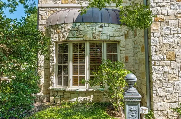 5800 Armstrong Parkway, University Park, TX 75205