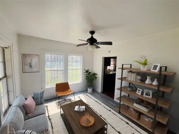 4607 Spring Garden Street, Dallas, TX 75215