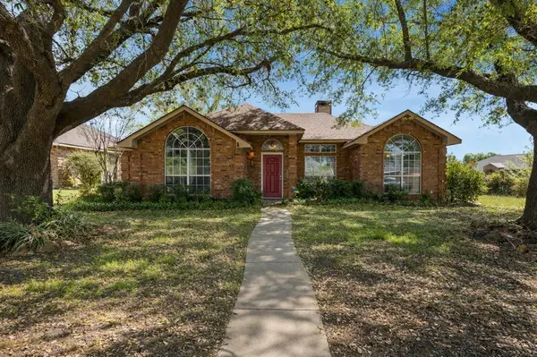 201 Brian Way, Red Oak, TX 75154