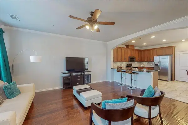 2556 Sarah Lane, Lewisville, TX 75056