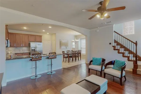 2556 Sarah Lane, Lewisville, TX 75056