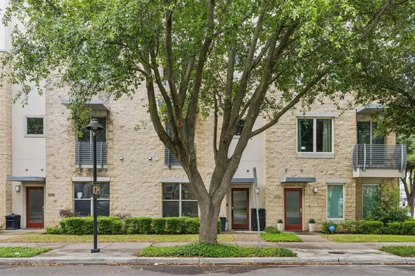 5704 La Vista Drive, Dallas, TX 75206