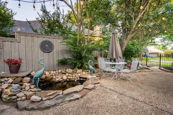 1450 Meandering Way, Rockwall, TX 75087