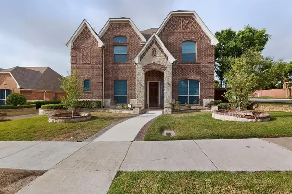 2440 Lismore Lane, Irving, TX 75063