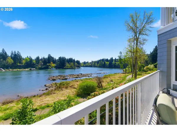 131 FURNACE ST #18, Lake Oswego, OR 97034