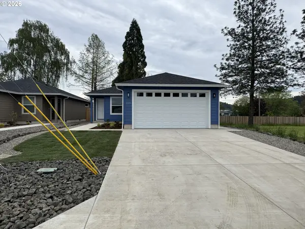 226 Miller ST, Sutherlin, OR 97479