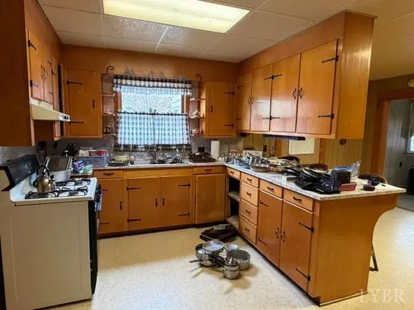 439 Midgett Farm Road, Concord, VA 24538