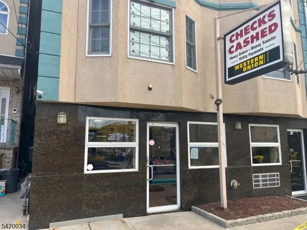 84 Magazine St, Newark City, NJ 07105