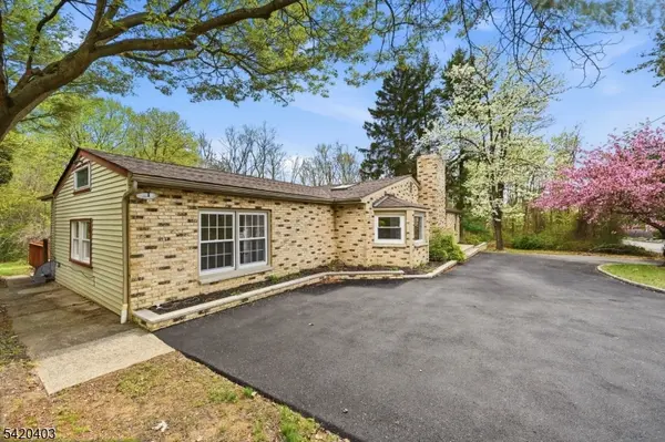 356 North Rd, Chester Twp., NJ 07930