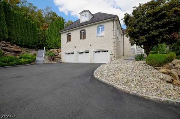 49 Cherokee Ct, Sparta Twp., NJ 07871