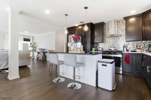 431 Forest St, Kearny Town, NJ 07032