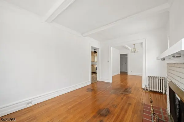 116 Berkeley Ave, Bloomfield Twp., NJ 07003