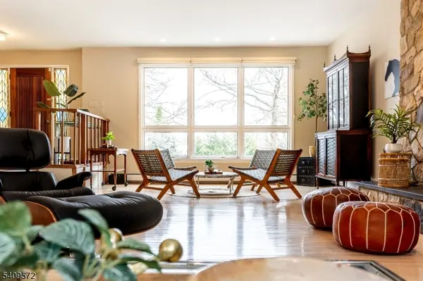 165 N Wyoming Ave, South Orange Village Twp., NJ 07079