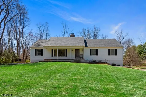 60 W Springtown Rd, Washington Twp., NJ 07853