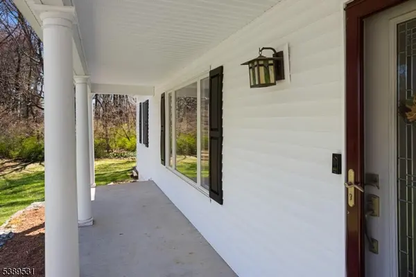 60 W Springtown Rd, Washington Twp., NJ 07853