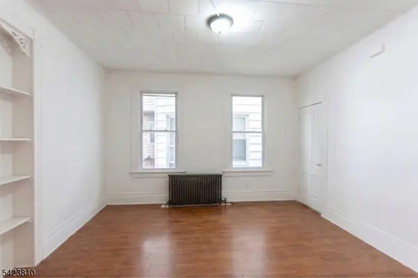 76 N 4Th St, Paterson City, NJ 07522