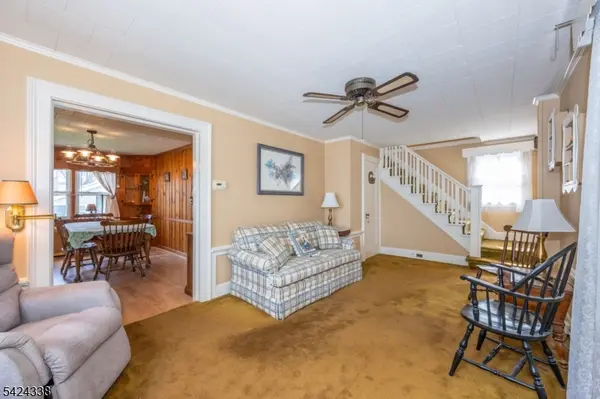 11 Oak Grove Rd, Caldwell Boro Twp., NJ 07006