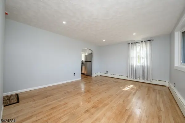 166 Mount Joy Rd, Holland Twp., NJ 08848