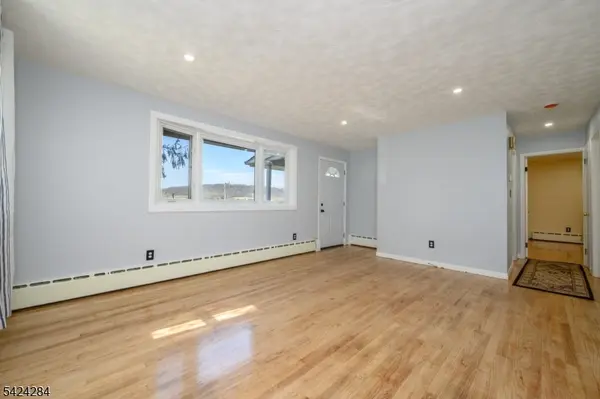 166 Mount Joy Rd, Holland Twp., NJ 08848