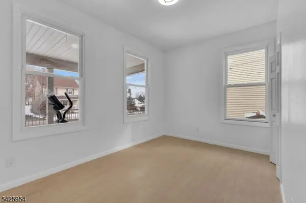 123 Dodd St #1, East Orange City, NJ 07017