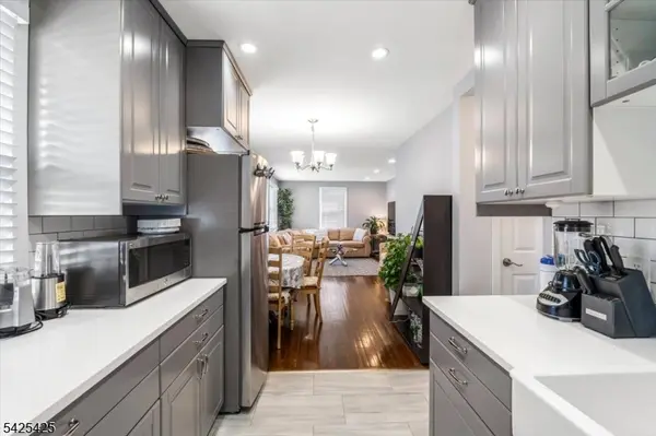 1434 Madison Pl, Pompton Lakes Boro, NJ 07442