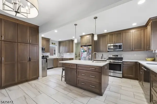 115 Lafayette Ave, Passaic City, NJ 07055