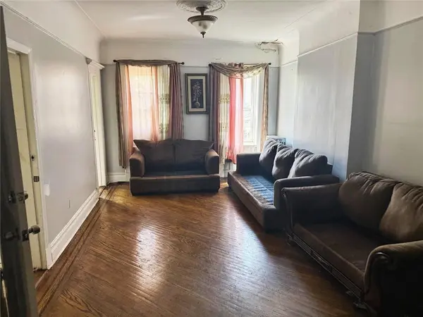 23 Kenilworth PL, Brooklyn, NY 11210