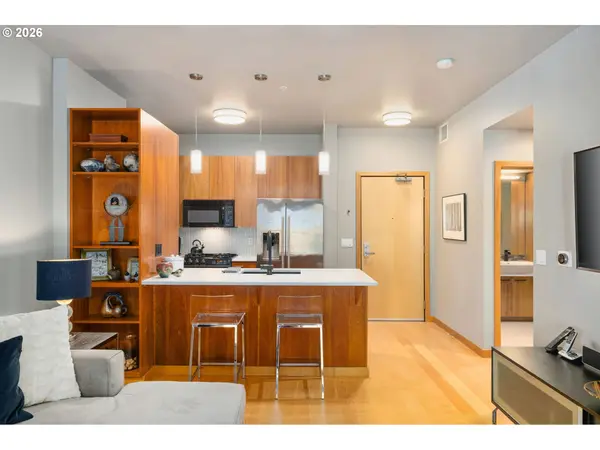 1133 NW 11TH AVE #207, Portland, OR 97209