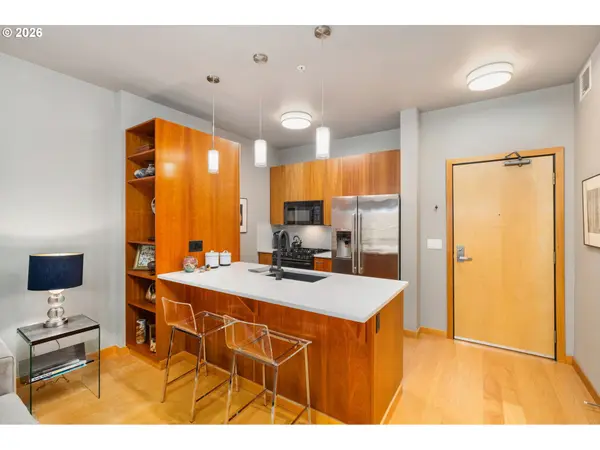 1133 NW 11TH AVE #207, Portland, OR 97209