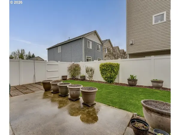 8004 NE 37TH AVE, Vancouver, WA 98665