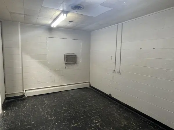 324 E Superior ST, Alma, MI 48801