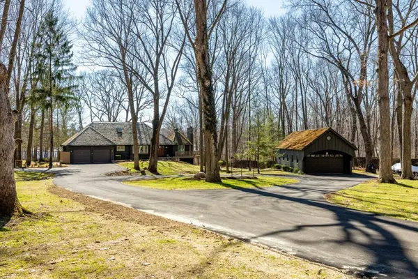 7343 Lucy DR, Webster Twp, MI 48130