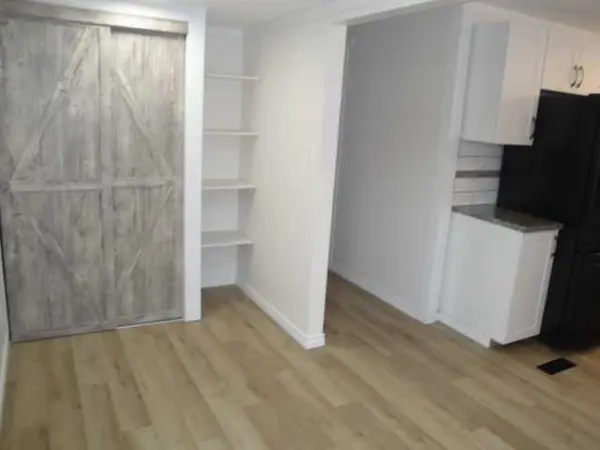 2300 13th ST N #2, Lethbridge, AB T1H 4E8