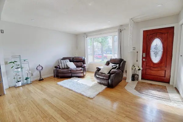 110 Ojibwa RD W, Lethbridge, AB T1K 5L1