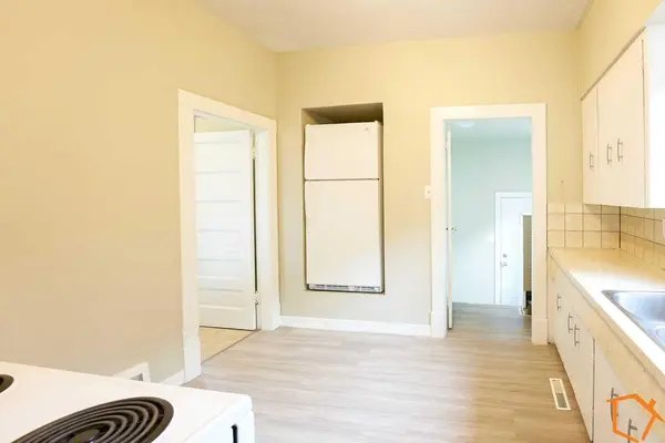 615 14 ST S, Lethbridge, AB T1J 2Y2