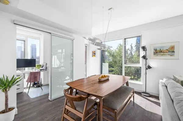 310 12 AVE SW #407, Calgary, AB T2R 0H2