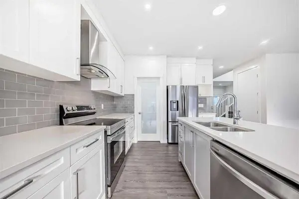 772 Edgefield CRES, Strathmore, AB T1P 0H5