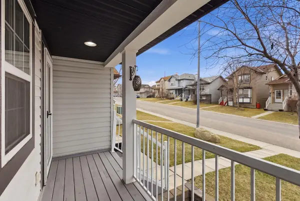 44 Cimarron Grove WAY, Okotoks, AB T1S 2L9