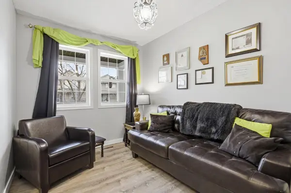 44 Cimarron Grove WAY, Okotoks, AB T1S 2L9