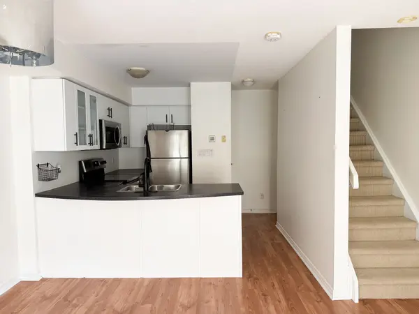 42 Western Battery RD #734, Toronto C01, ON M5K 3P1