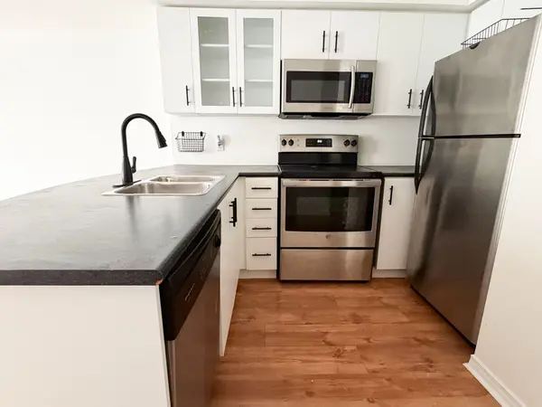 42 Western Battery RD #734, Toronto C01, ON M6K 3P1