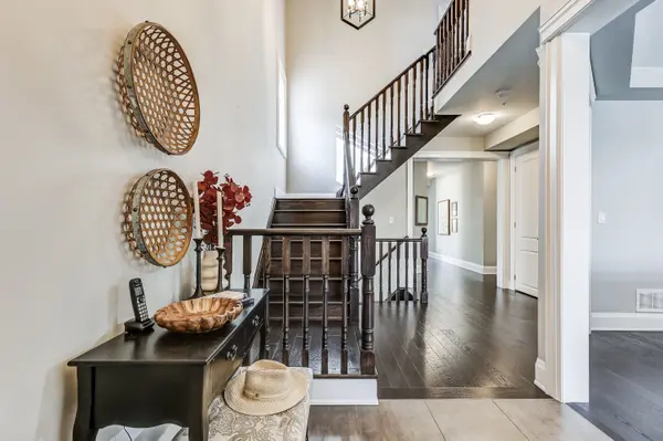 40 Endeavour CT, Whitby, ON L1P 0B5