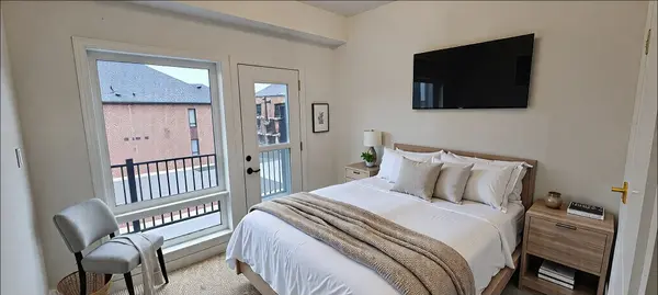 430 Salem RD S, Ajax, ON L1S 0H2