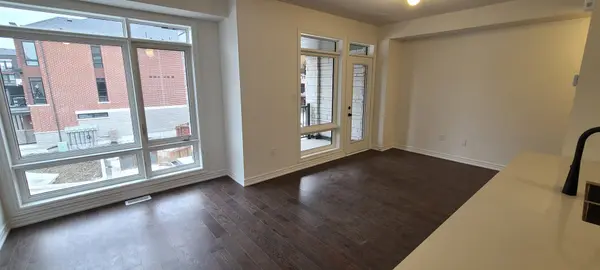 430 Salem RD S, Ajax, ON L1S 0H2