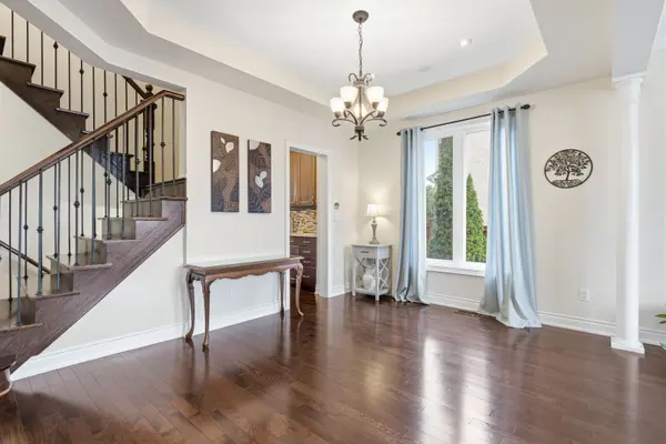 555 Kingsfield LOOP, Oshawa, ON L1K 0H8