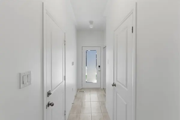 152 Sailors LNDG, Clarington, ON L1C 7G4