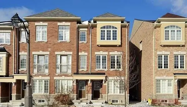 32 Truchard AVE, Markham, ON L6C 0N2