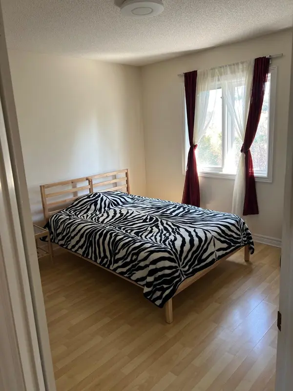 25 Ennis CT, Richmond Hill, ON L4S 1B3